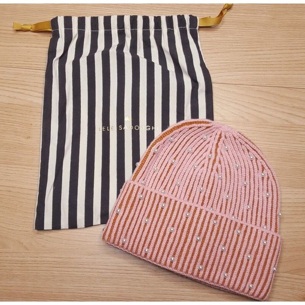 LELE SADOUGHI Beanie Hat Womens Pink Ribbed All Over Pearl Stretch Cuff $175